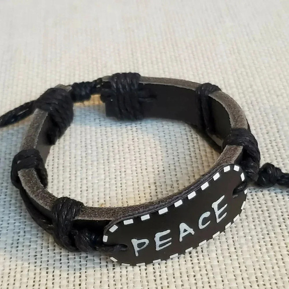 Hand Crafted Leather Peace Affirmation Bracelet Black White Adjustable - Picture 3 of 5